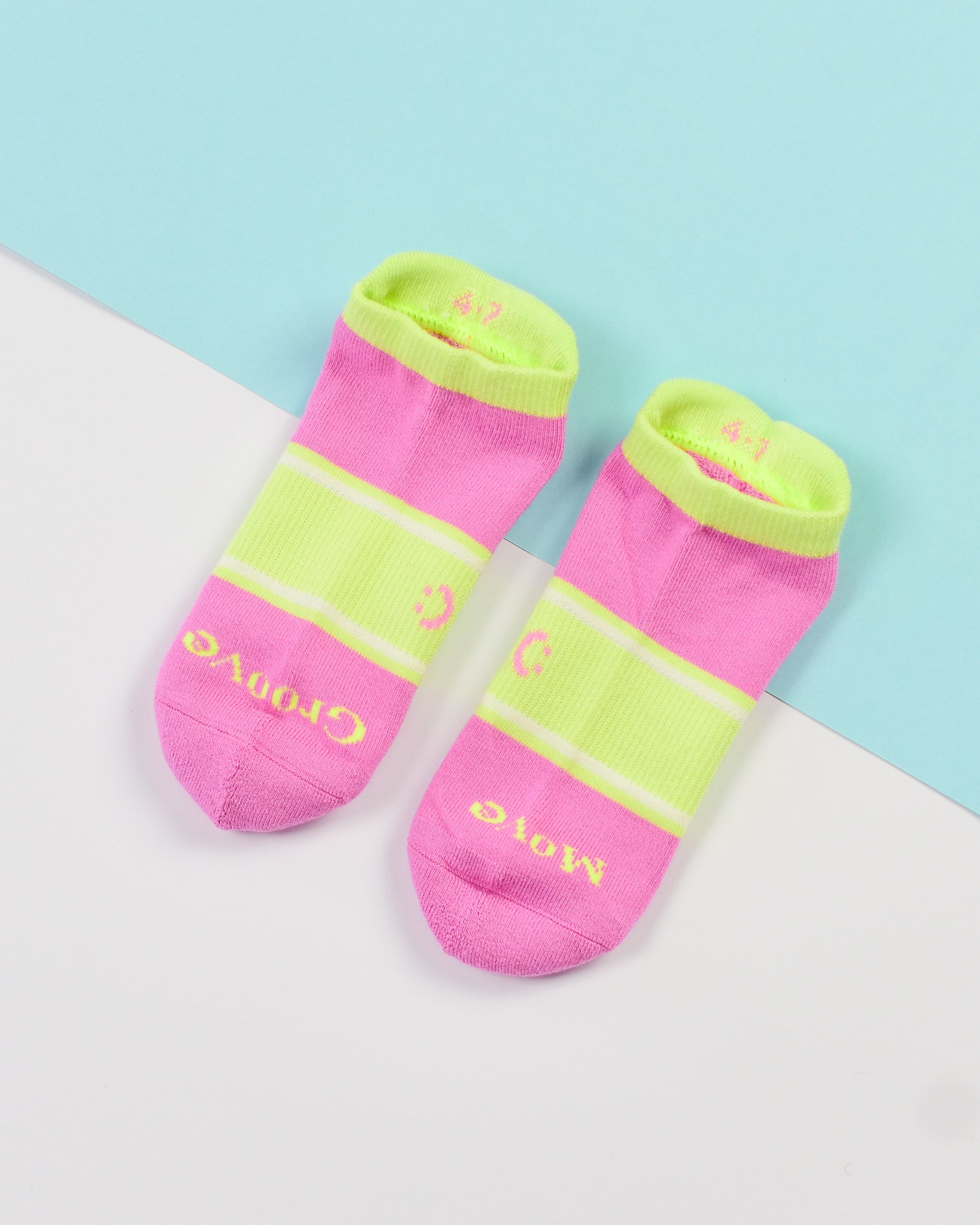Active Ankle Seamless Feel Socks (Kids) - Sugar Pink