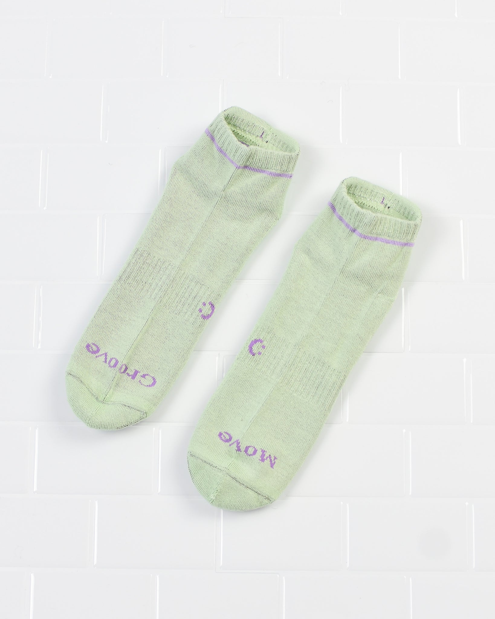 Grip Ankle Seamless Feel Sock (Adults) - Sage
