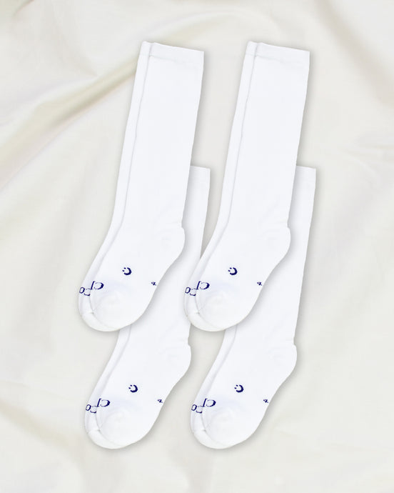 Everyday Knee-High Seamless Feel Socks 4 Pack (Kids) - White