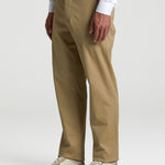 https://cdn.shopify.com/s/files/1/0249/6141/7252/files/Magna_Ready_-_Mens_-_Chino_-_Khaki-1-fade.mp4?4372