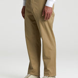 https://cdn.shopify.com/s/files/1/0249/6141/7252/files/Magna_Ready_-_Mens_-_Chino_-_Khaki-1-fade.mp4?4372