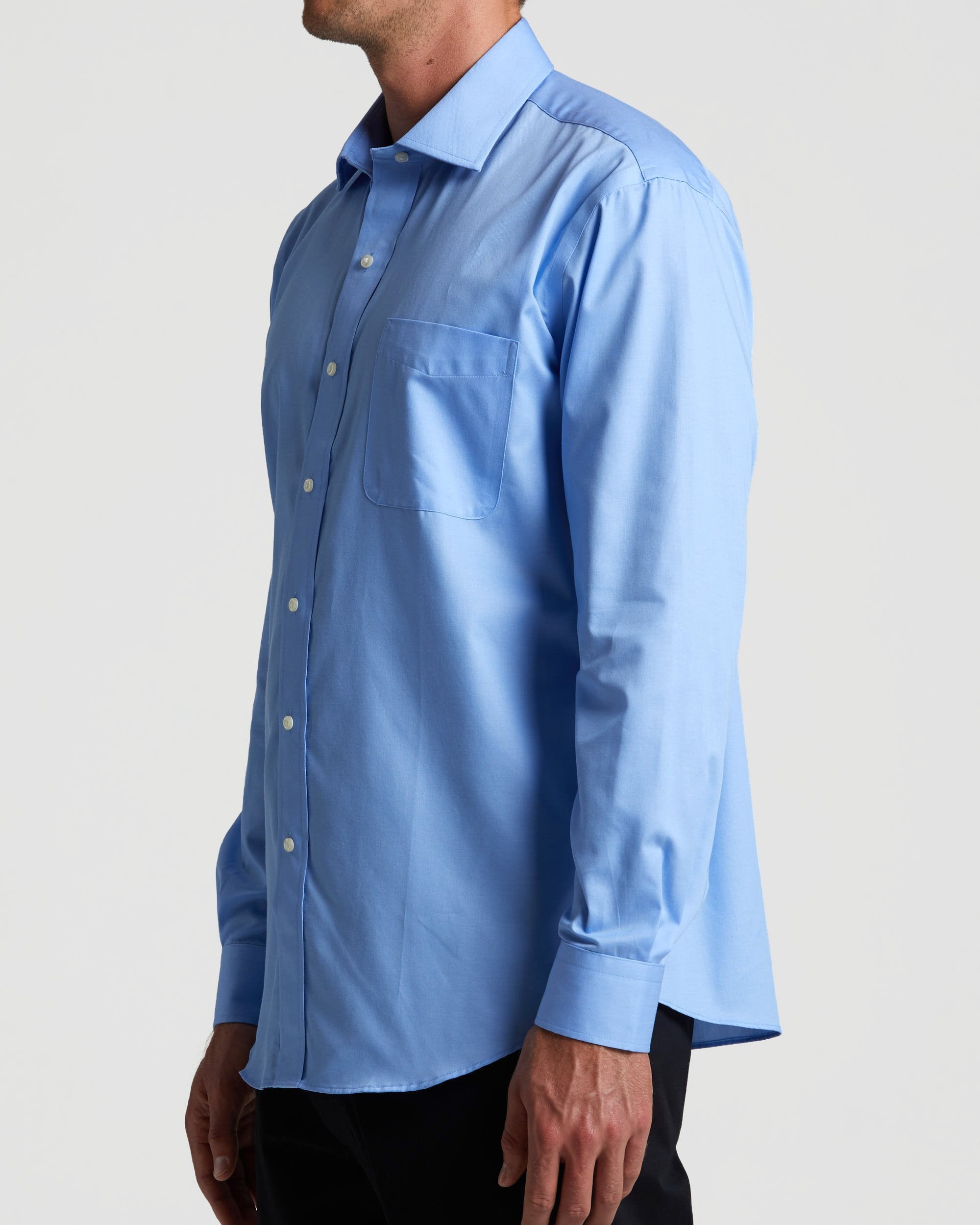 https://cdn.shopify.com/s/files/1/0249/6141/7252/files/Magna_Ready_-_Mens_-_Dress_Shirt_-_Solid_Blue-fade.mp4?4372